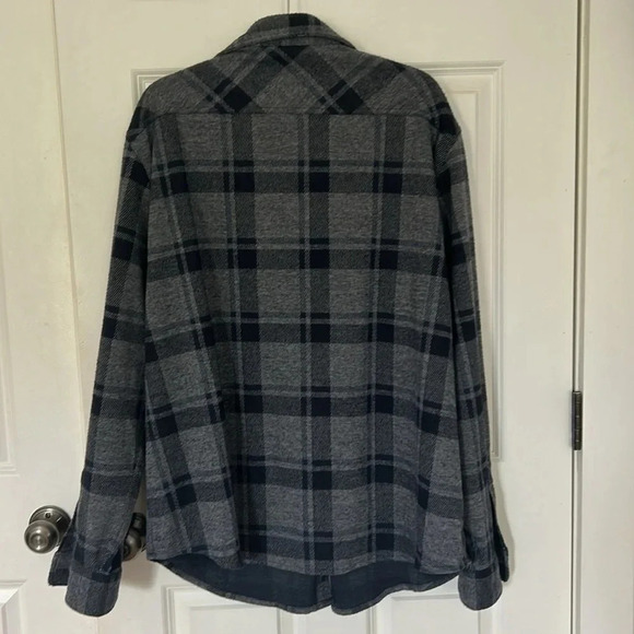 Chaps flannel button-down shirt size XXL gray and black casual pockets in front - Picture 5 of 8
